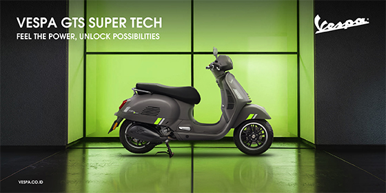 VESPA GTS SUPER TECH 300